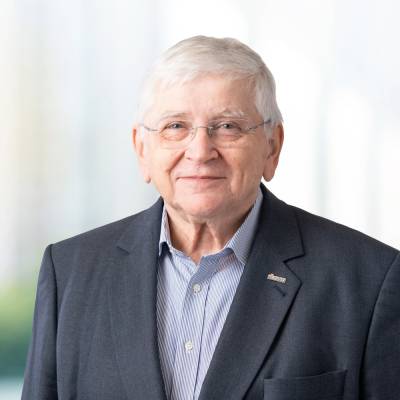 10.	Wolfgang Harm